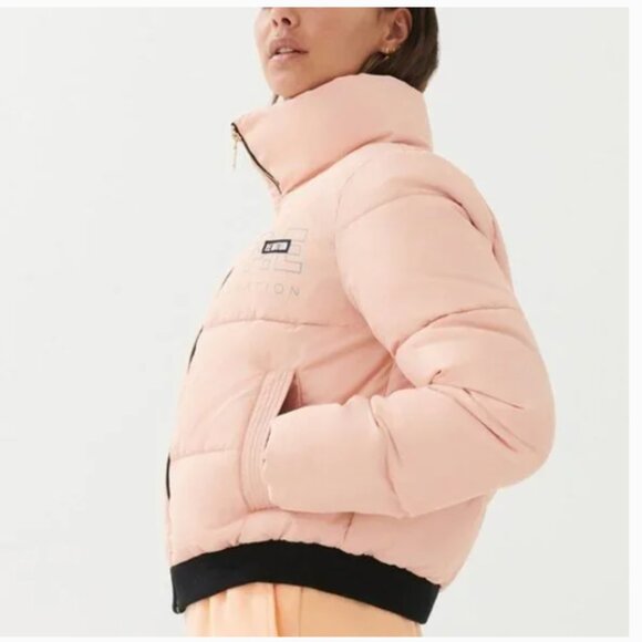 P.E Nation Ramp Run Puffer Jacket in Peach Pastel Small - Picture 2 of 16